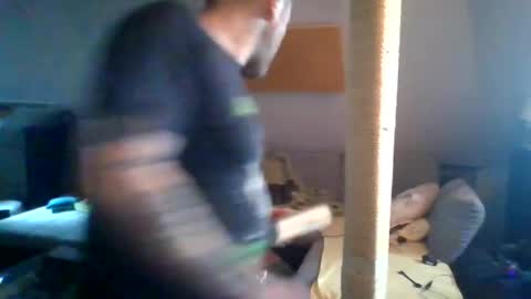 Snapshot of benizio_ chatting on January 3, 11:57 am benizio online show from January 3, 11:57 am