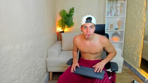 Snapshot of benjamin_more chatting on January 3, 12:54 am BENJAMIN online show from January 3, 12:54 am