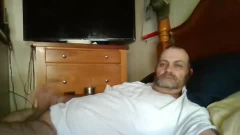 Snapshot of benjaminhall46 chatting on February 10, 2:26 pm benjaminhall46 online show from February 10, 2:26 pm