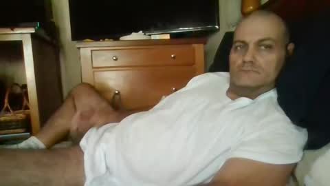 Snapshot of benjaminhall46 chatting on December 16, 6:49 pm benjaminhall46 online show from December 16, 6:49 pm