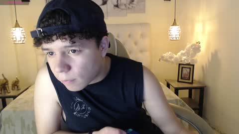 BENJAMIN online show from January 14, 7:43 pm