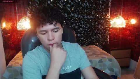 BENJAMIN online show from February 25, 8:51 pm