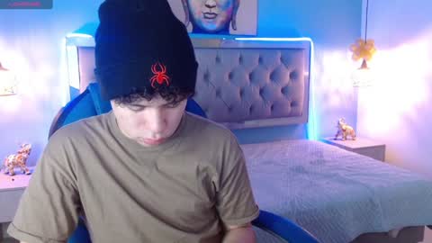 BENJAMIN online show from January 13, 7:42 pm