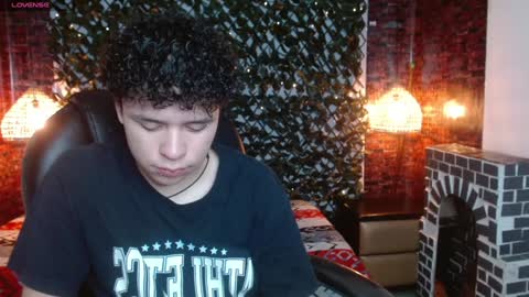 BENJAMIN online show from February 6, 7:40 pm
