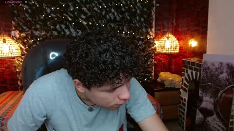 BENJAMIN online show from February 10, 8:10 pm