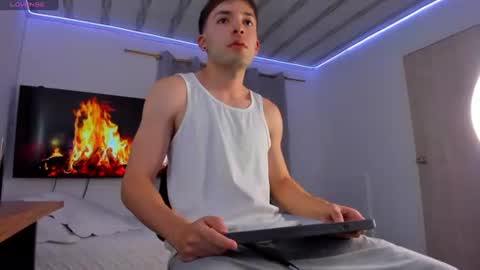 Benji Andrew     -   JOIN MY FAN CLUB online show from June 24, 11:51 pm