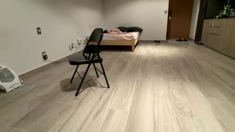 Ben Braxton online show from April 22, 4:41 am