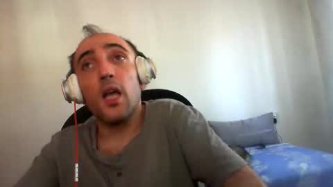 bentish online show from October 14, 11:06 am