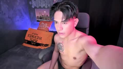 bentlyfuck online show from December 30, 9:05 am