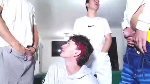 benz boys online show from October 16, 12:13 pm