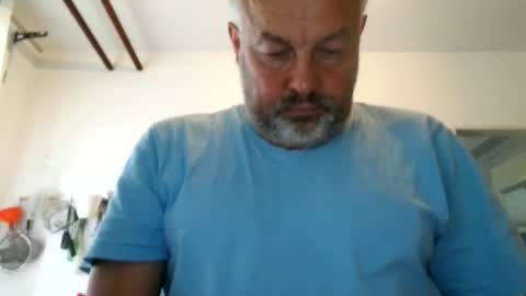 Snapshot of berg_boy chatting on September 27, 8:45 am Martin online show from September 27, 8:45 am