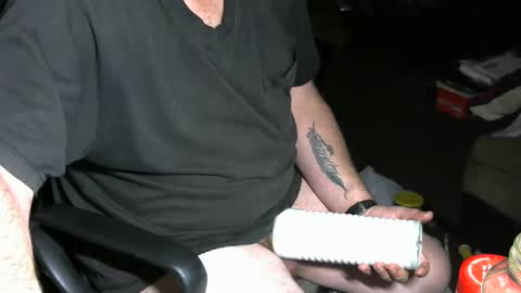 bergeeric1970 online show from January 9, 4:52 am