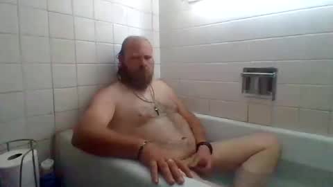 bergeeric1970 online show from October 14, 9:00 pm