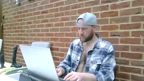 BerkshireB online show from December 10, 1:55 pm