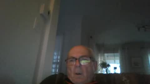 bernard1102 online show from April 27, 12:07 am