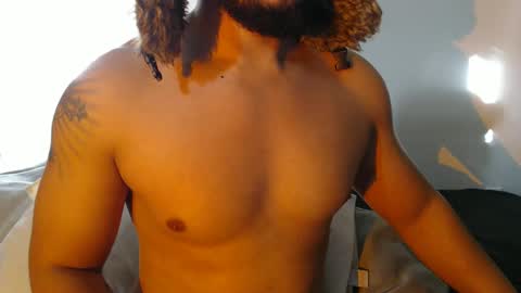 Snapshot of berriess_ chatting on January 17, 1:46 pm berriess_ online show from January 17, 1:46 pm