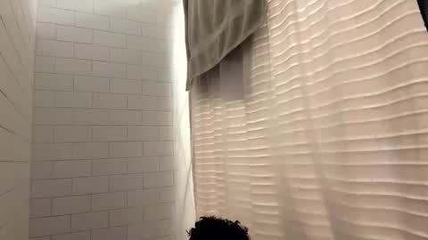 berriess_ online show from April 29, 11:59 am