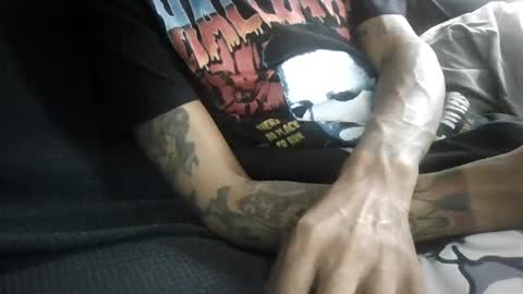 Snapshot of bertdollaz757 chatting on September 19, 5:24 pm ToxicPipe757 online show from September 19, 5:24 pm