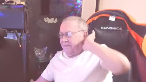 jean online show from February 7, 10:37 pm