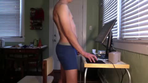 Snapshot of best_triam chatting on February 9, 10:00 pm best_triam online show from February 9, 10:00 pm