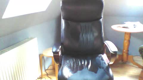 bestworld_ online show from October 25, 8:16 am