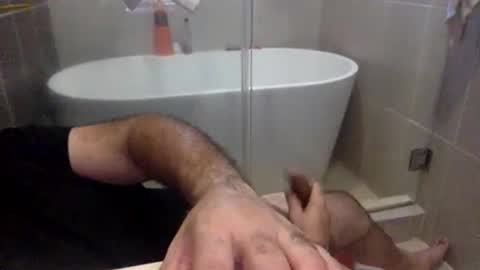 Snapshot of betoooox chatting on December 13, 4:16 pm Virtual Gentleman online show from December 13, 4:16 pm