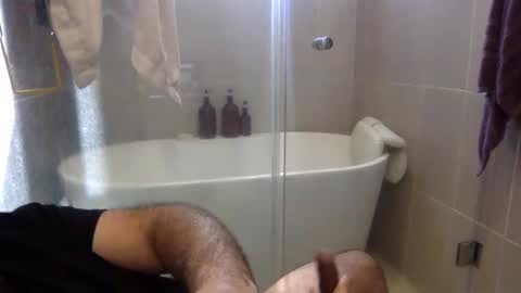 Snapshot of betoooox chatting on March 9, 2:32 pm Virtual Gentleman online show from March 9, 2:32 pm