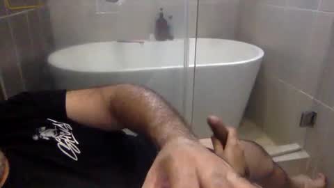 Snapshot of betoooox chatting on December 28, 1:51 pm Virtual Gentleman online show from December 28, 1:51 pm