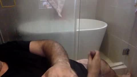 Snapshot of betoooox chatting on December 18, 2:49 pm Virtual Gentleman online show from December 18, 2:49 pm