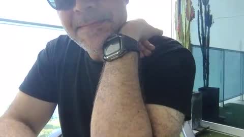 Virtual Gentleman online show from March 16, 4:11 pm