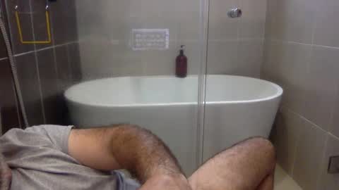 Snapshot of betoooox chatting on September 19, 2:17 pm Virtual Gentleman online show from September 19, 2:17 pm