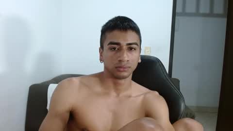 Snapshot of bfernando_05 chatting on February 8, 3:30 am BAYRON online show from February 8, 3:30 am