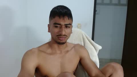 Snapshot of bfernando_05 chatting on October 13, 3:45 am BAYRON online show from October 13, 3:45 am