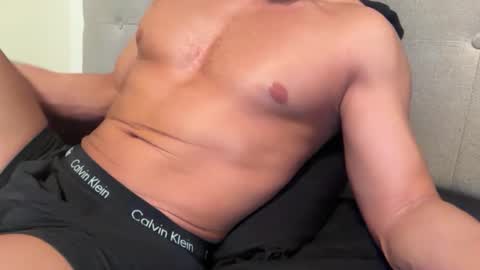 bflexxx online show from May 17, 10:39 pm