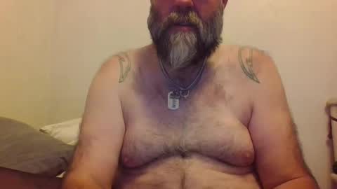 Snapshot of bgboybrad91023 chatting on September 17, 8:26 am bgboybrad91023 online show from September 17, 8:26 am