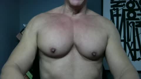 BGDKMUSCLEGUY - SELECTED BY CHATURBATE AS A TOP BROADCASTER FOR 2023 online show from May 12, 6:27 pm