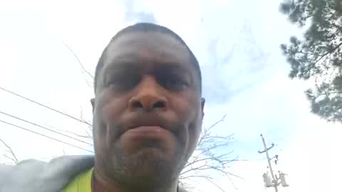 bgreat_b9 online show from December 17, 8:21 pm