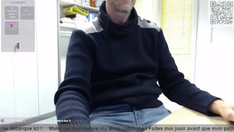 Snapshot of bi_french69 chatting on January 29, 2:00 pm My name is David and if you like public exhibitions you wont be disappointed with me LoL - My favorite vibes is 44 online show from January 29, 2:00 pm