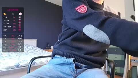 Snapshot of bi_french69 chatting on February 7, 10:19 am My name is David and if you like public exhibitions you wont be disappointed with me LoL - My favorite vibes is 44 online show from February 7, 10:19 am