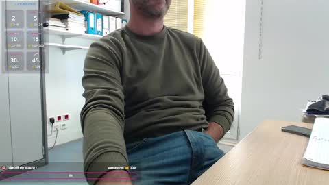 Snapshot of bi_french69 chatting on March 5, 3:29 pm My name is David and if you like public exhibitions you wont be disappointed with me LoL - My favorite vibes is 44 online show from March 5, 3:29 pm