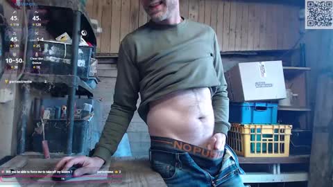 Snapshot of bi_french69 chatting on March 2, 2:36 pm My name is David and if you like public exhibitions you wont be disappointed with me LoL - My favorite vibes is 44 online show from March 2, 2:36 pm