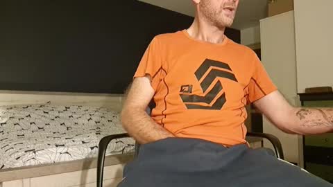Snapshot of bi_french69 chatting on December 22, 9:53 pm My name is David and if you like public exhibitions you wont be disappointed with me LoL - My favorite vibes is 44 online show from December 22, 9:53 pm