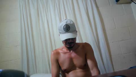 Snapshot of bichopeludo chatting on September 8, 11:15 pm bichopeludo online show from September 8, 11:15 pm