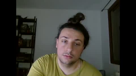 BiCuriousGuy online show from February 8, 11:35 pm