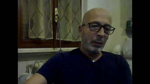 Snapshot of big23italy chatting on October 21, 7:06 pm big23italy online show from October 21, 7:06 pm