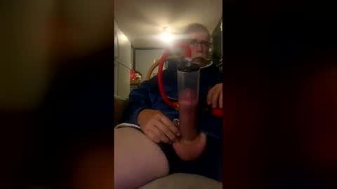 big69cock19 online show from May 18, 4:07 am