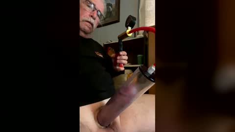 big69cock19 online show from April 27, 8:47 pm