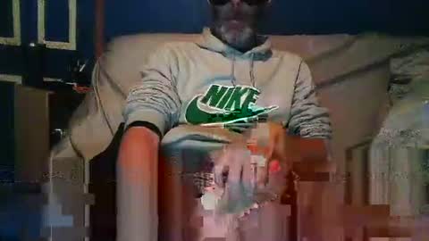 Snapshot of big9inchsnake chatting on January 17, 11:38 am big9inchsnake online show from January 17, 11:38 am