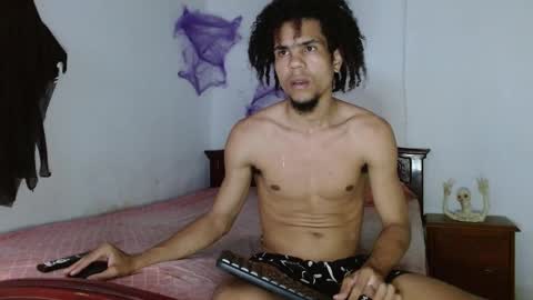 Snapshot of big_boy_lee chatting on October 20, 7:51 pm Camilo online show from October 20, 7:51 pm