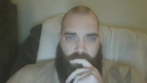 Snapshot of big_daddy_big_d chatting on December 28, 2:22 am big_daddy_big_d online show from December 28, 2:22 am